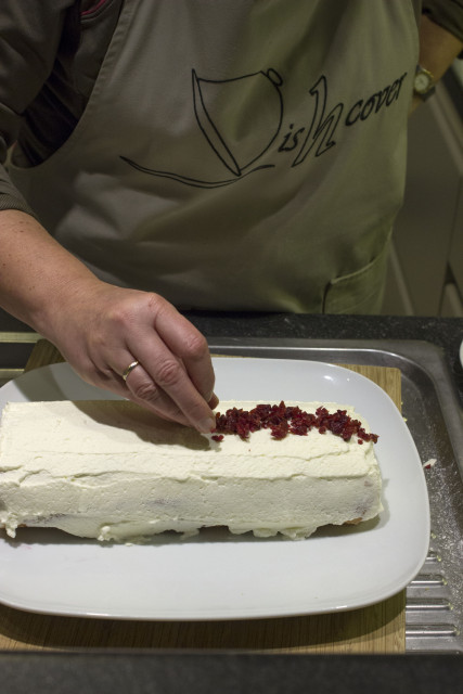 Veenbessen op rolbiscuit