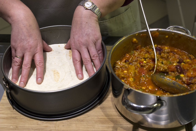 Mexicaanse lasagne-tweede laag tortilla