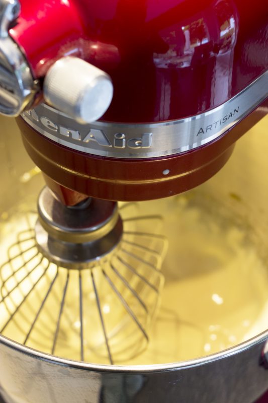Eigelen opkloppen met Kitchenaid