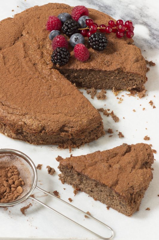 Stukje amandel-chocoladecake