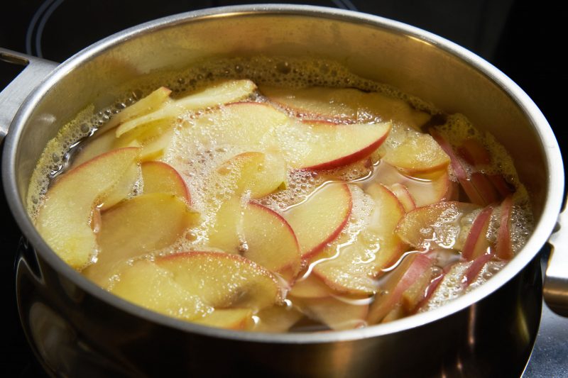 Appelroosjes - koken appelschijfjes