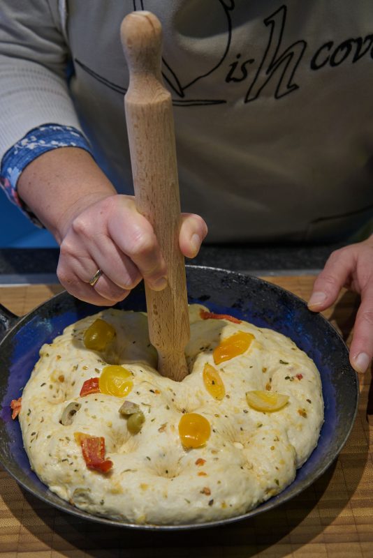 Focaccia - kuiltjes in deeg