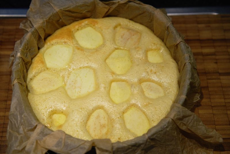Normandische appeltaart - eerste laag gebakken