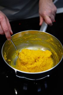 Mango ladoo - mengsel