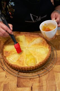 Bourdaloue, Franse perentaart - abrikozenconfituur op taart