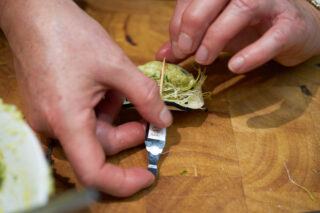 Rammenasrolletje met ei en avocado - prikker