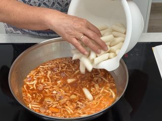 Tteokbokki - tteok
